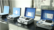 手提箱食品药品胶体金分析设备